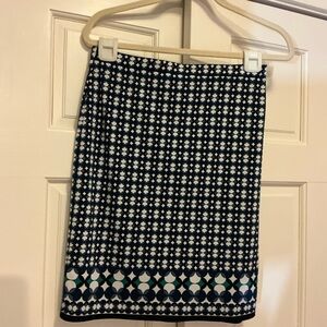 Max Studio Navy and White Geometric Pencil Skirt